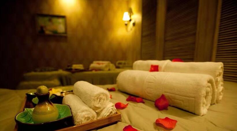 深圳南山区高端水疗spa会馆就这样带着清风月静抚慰了光阴悲喜